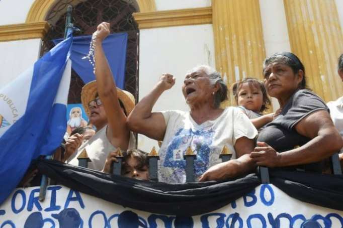 "Ni un muerto más", piden obispos en Masaya atacada por fuerzas de Ortega