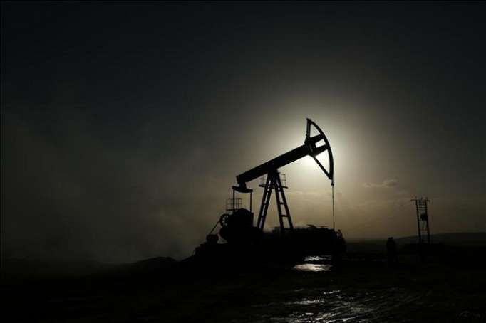 Pétrole: Moscou et Riyad veulent une hausse de 1,5 millions de barils par jour