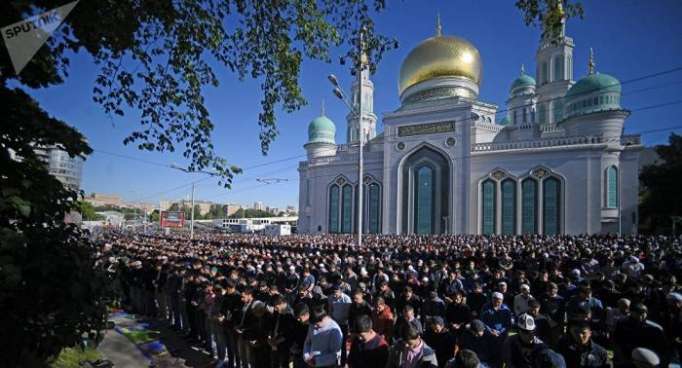 Putin felicita a los musulmanes de Rusia por la fiesta de Uraza Bairam