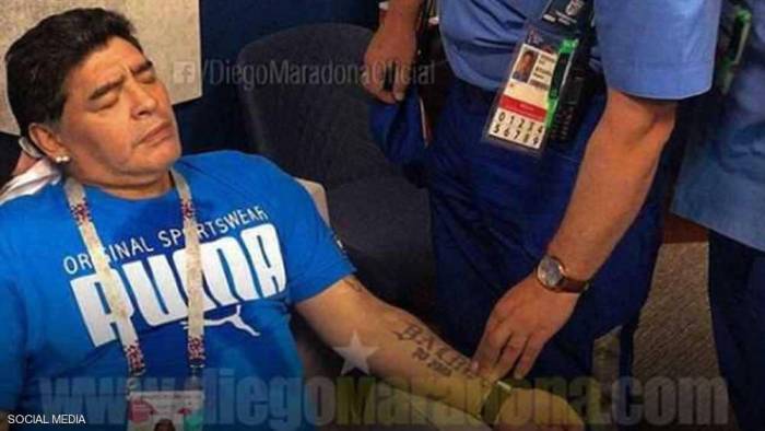 مارادونا يعرض مكافأة مالية للكشف عن "قاتله"