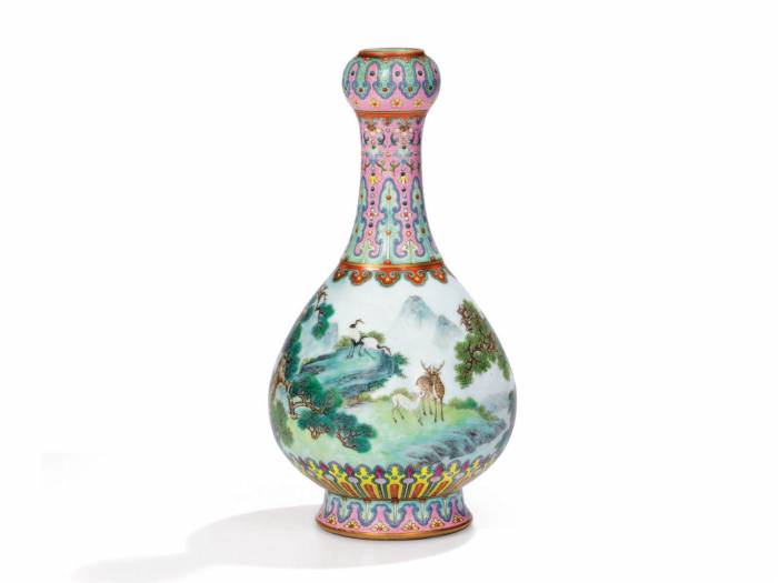 18th-century Chinese vase found in Paris attic sells for $19 million