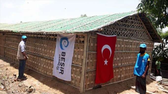 تركيا تمضي قدما في مشروع ألف منزل من القصب للروهنغيا