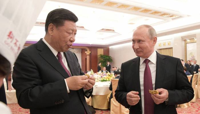 Xi y Putin exhiben su amistad frente a las divisiones en la cumbre del G7