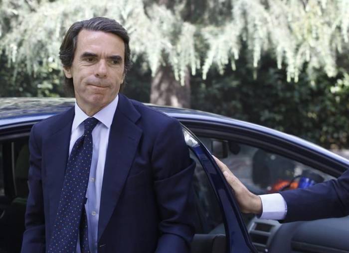 Aznar: "Cuando presidía el PP creo que se financiaba con medios legales"