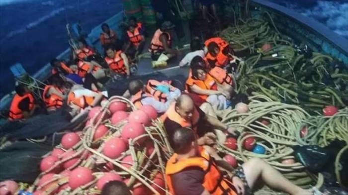 33 muertos y 23 desaparecidos por naufragio de barcos en Tailandia