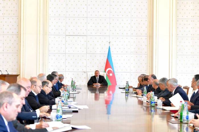 El presidente de Azerbaiyán: "Esperamos que la posición  del nuevo gobierno de Armenia sea construtiva"