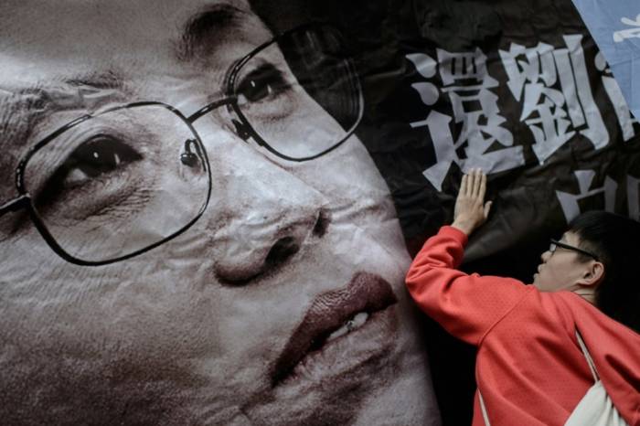 La viuda del Nobel disidente chino Liu Xiaobo abandonó el país