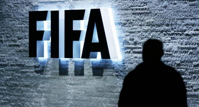 FIFA multa a las federaciones de fútbol de Suecia y Croacia