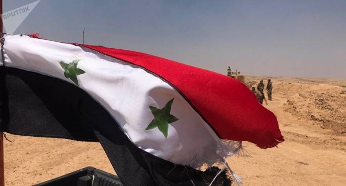 Syrische Armee hisst ihre Flagge über Quneitra in Golanhöhen