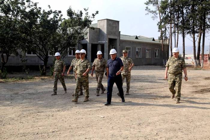 Azerbaijani defense minister visits military units in frontline zone - PHOTOS