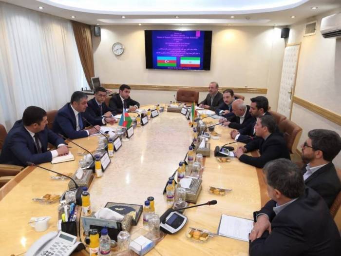 L’Azerbaïdjan et l’Iran discutent de leur coopération en matière de transport et de télécommunication