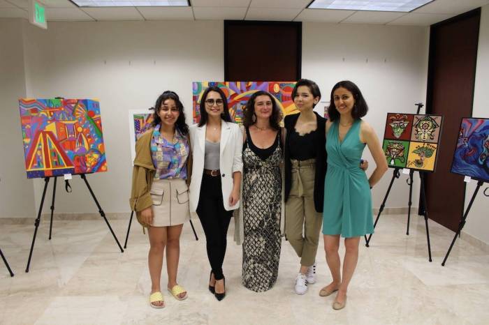 Art exposition of young Azerbaijani-American female artists held in Los Angeles 