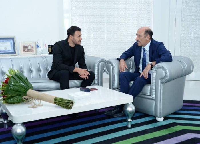 Famous singer Emin Agalarov receives honorary title of People