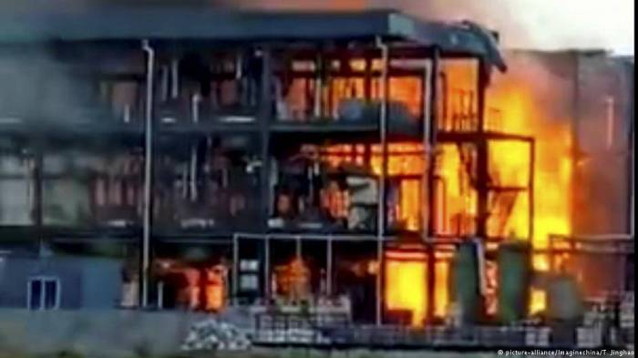 Çində güclü partlayış: 19 nəfər ölüb (VİDEO)