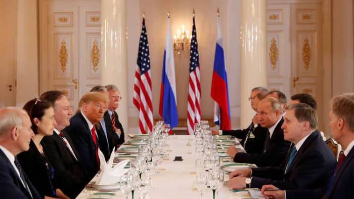 اختتام اللقاء الثنائي بين بوتين وترامب وبدء الاجتماع الموسع