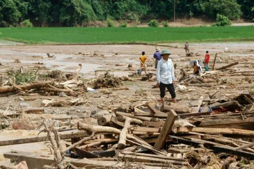 Vietnam: au moins dix morts dans des inondations