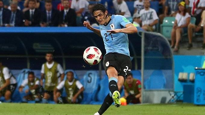 Cavani zaubert Ronaldo aus der WM