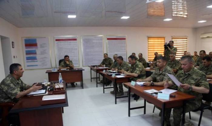 Azerbaijani defense minister holds meeting in field conditions