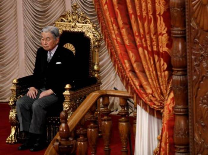 Japanese Emperor Akihito resting due to cerebral anemia