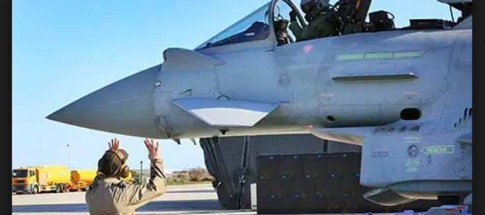 بينما يقصفون أهدافاً في سوريا أذهانهم مشغولة بـ"جزيرة الحب".. الكشف عن "إدمان" مشترك لطواقم سلاح الجو البريطاني