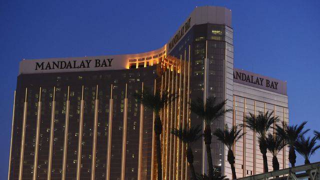 États-Unis : le groupe propriétaire du Mandalay Bay poursuit 1.000 victimes du massacre de Las Vegas