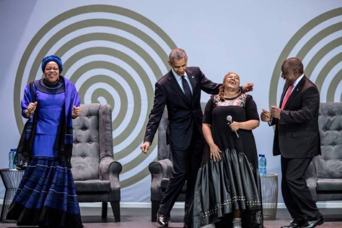 Homenaje en Sudáfrica a Mandela, un "gigante de la Historia"