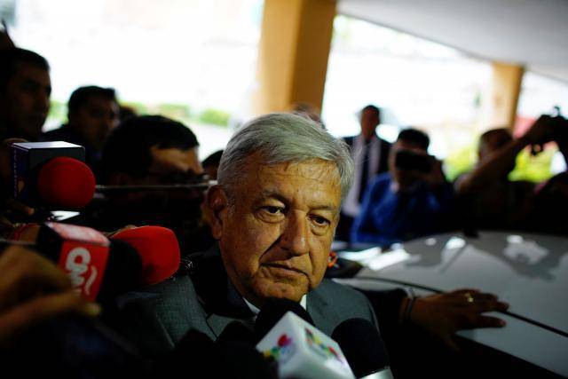 Incoming Mexican president to seek negotiated peace in drug war 
 