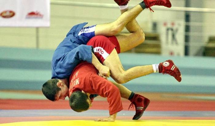 Azerbaijani sambo wrestlers win three world medals