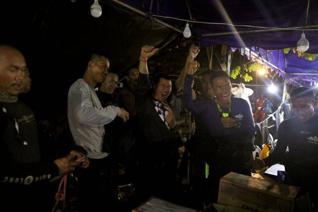 Junior soccer team found alive in Thai cave after nine days
 