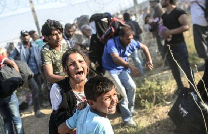 Ərdoğanın şəklinə görə 17 ailə qaçırıldı - FOTO