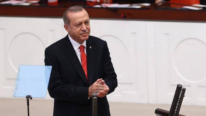 Ərdoğan and içdi – Türkiyə prezident üsul-idarəsinə keçdi