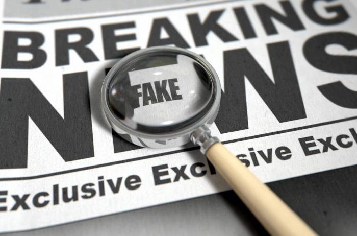 GB: des parlementaires proposent de taxer les "fake news"