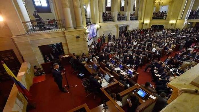 "فارك" تلج البرلمان الكولومبي