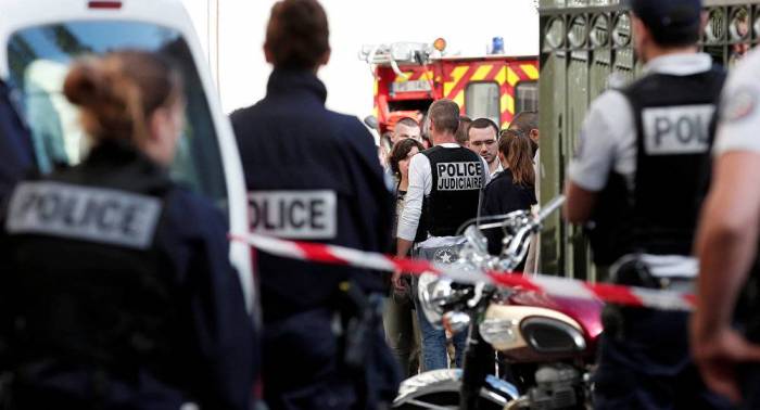 Young man drives car into crowd near night club in France - Reports