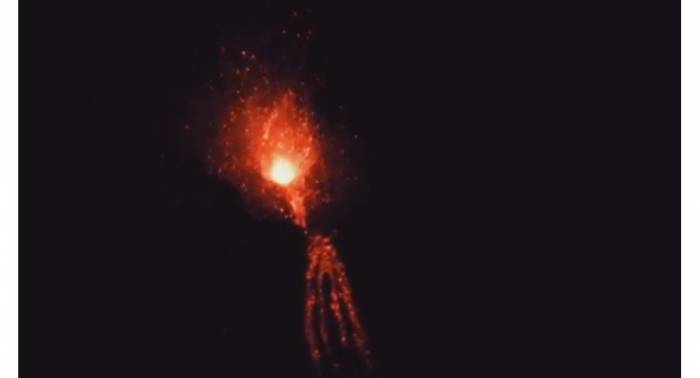 Italian mount Etna erupts with lava bombs