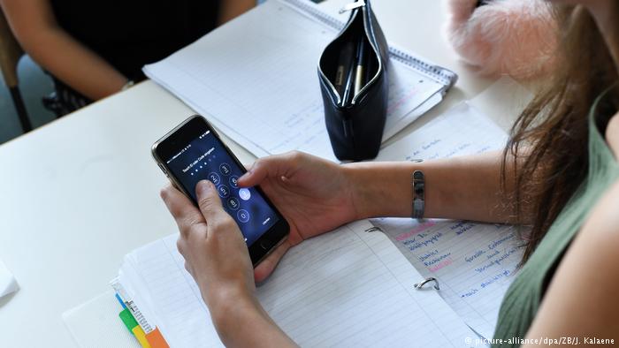 France bans smartphones, tablets in schools