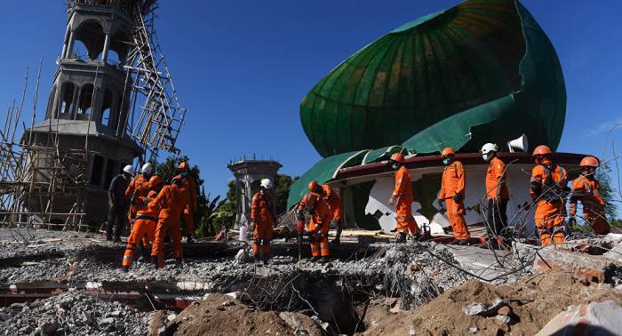 Indonesia ya suma más de cien muertos a causa del terremoto en Lombok