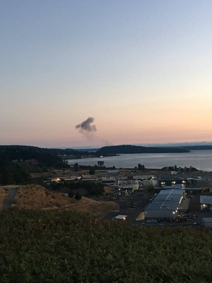 "Fuerte explosión": Se estrella un avión robado de un aeropuerto en EE.UU.