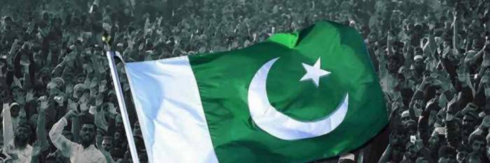 Pakistán celebra su independencia a la espera de un nuevo primer ministro