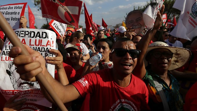 Brasiliens Ex-Präsident Lula tritt noch mal an