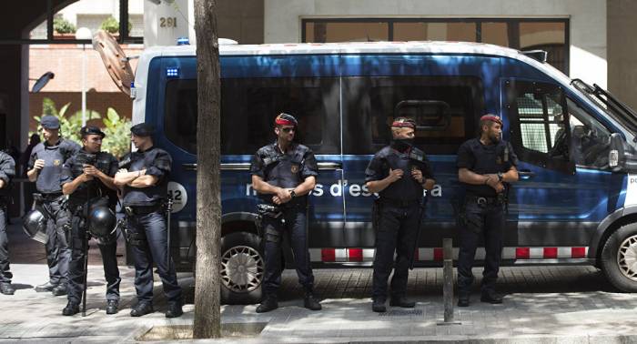 La Policía catalana trata el asalto a la comisaría de Cornellà como un atentado terrorista