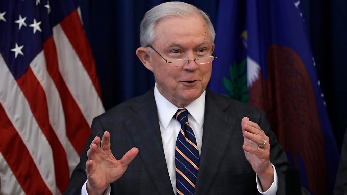 US-Justizminister Sessions bietet Trump die Stirn