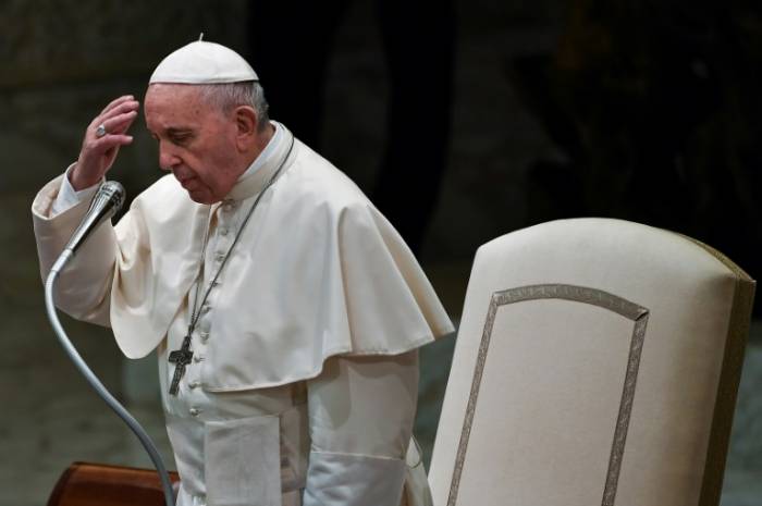 El papa Francisco llega a Irlanda en plena tormenta sobre los abusos del clero
