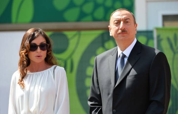 Presidente y Primera Dama de Azerbaiyán en la inauguración del museo