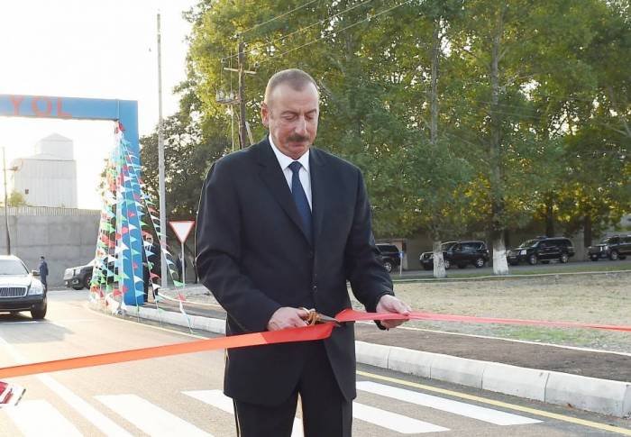 Ilham Aliyev abrió la carretera Demirchi-Lahidz