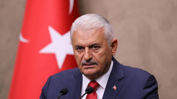 Yıldırım comenzó los contactos oficiales hoy en Azerbaiyán