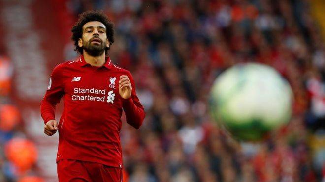 محمد صلاح يقود ليفربول لصدارة الدوري الانجليزي لأول مرة منذ عامين