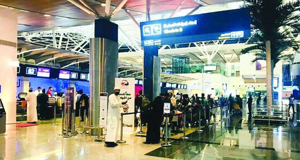 مطار مسقط الدولي يسجل رقمًا قياسيًّا في عدد المسافرين لأول مرة في تاريخه