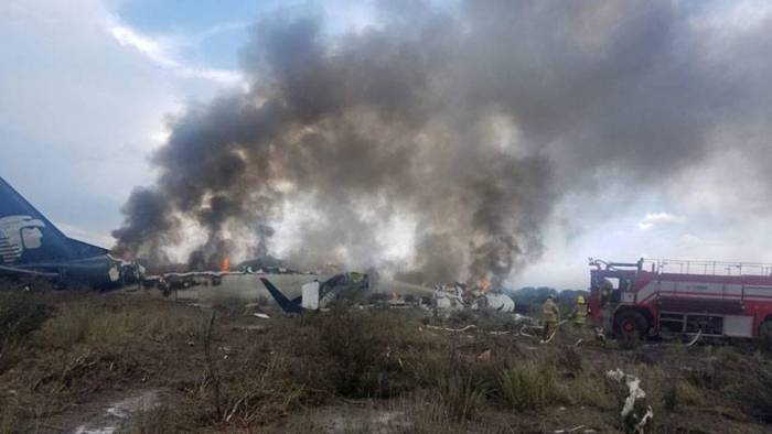 VIDEO: El instante de la caída del avión de Aeroméxico, grabado por un pasajero