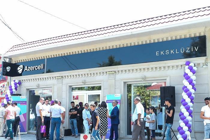 Azercell Bərdədə yeni eksklüziv mağaza açdı